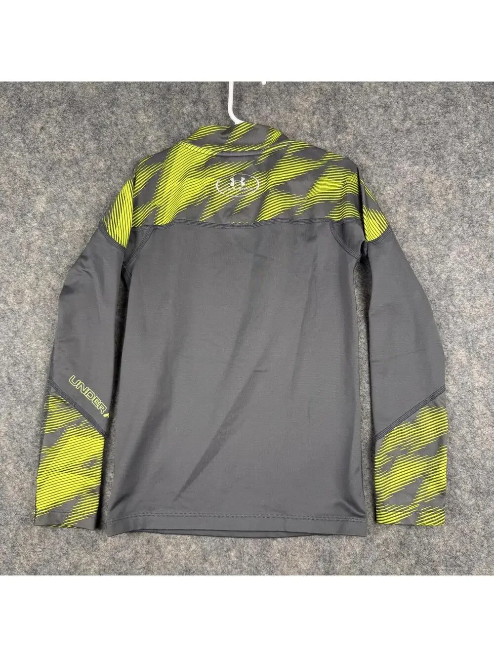 Under Armour ColdGear Boy’s Fitted Long Sleeve Shirt Gray Yellow Size XS 854